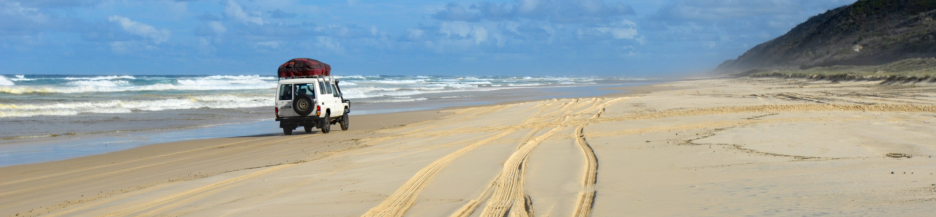 What is the best way to get to Fraser Island?