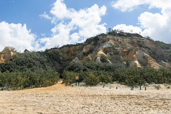 The Pinnacles, Fraser Island