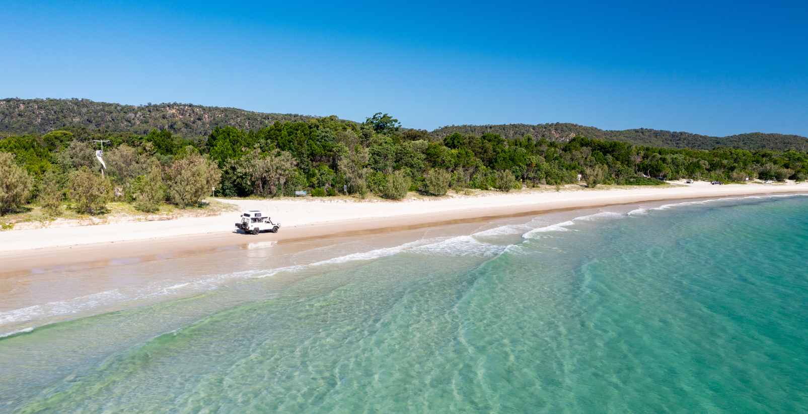 aerial image of 4wd on Fraser Island